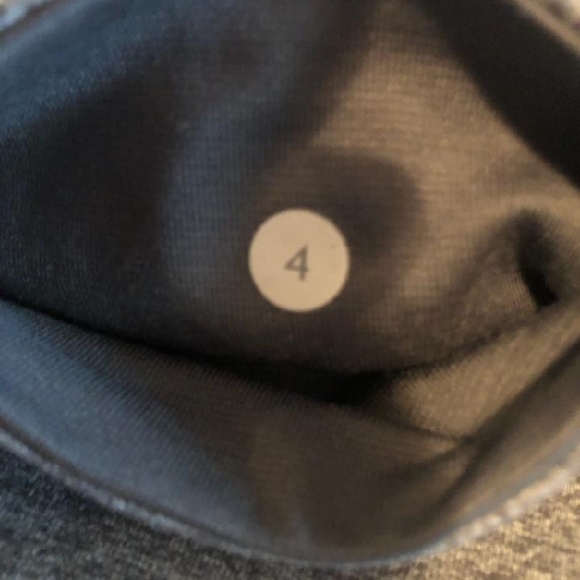 Lululemon Wunder Under Legging Size 4 light heathered grey - Picture 8 of 8